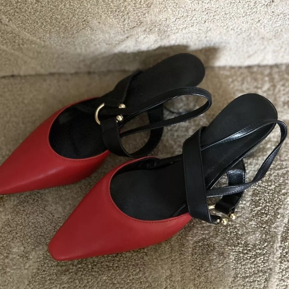 Pointed Red, Black, Silver Sling Mules Size 8 - Picture 4 of 5
